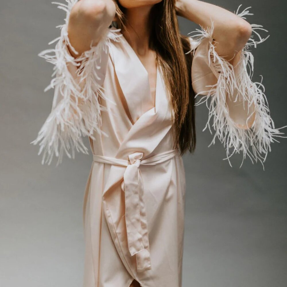 Untamed Petals Ellis Feather Robe in Blush New